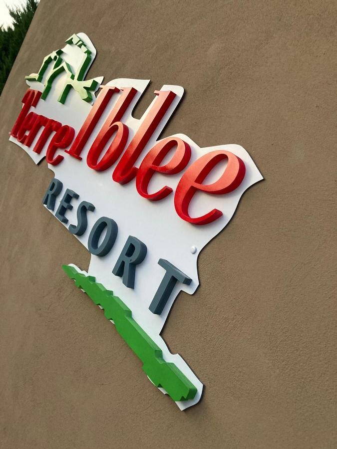Terre Iblee Resort كيارامونتي غولفي المظهر الخارجي الصورة
