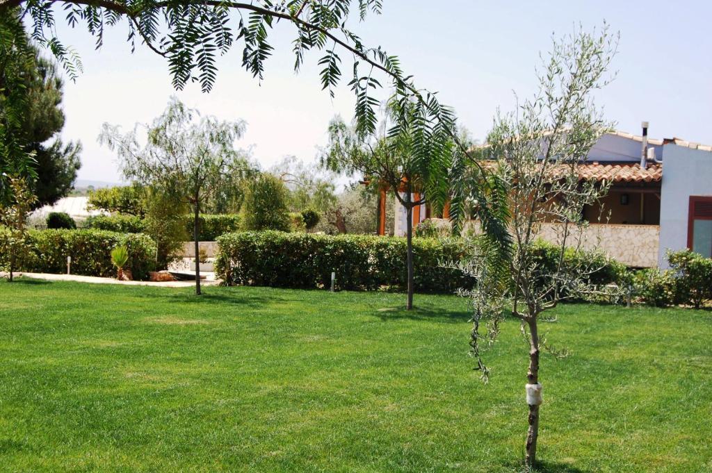 Terre Iblee Resort كيارامونتي غولفي المظهر الخارجي الصورة