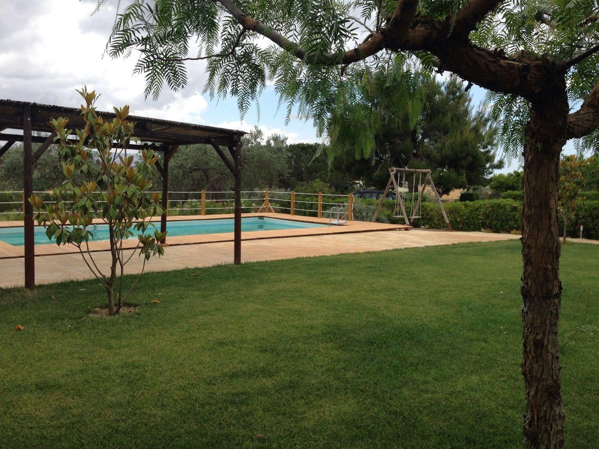 Terre Iblee Resort كيارامونتي غولفي المظهر الخارجي الصورة